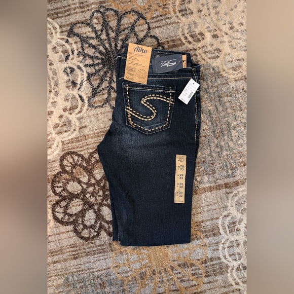 Silver Suki Jeans - Picture 7 of 8